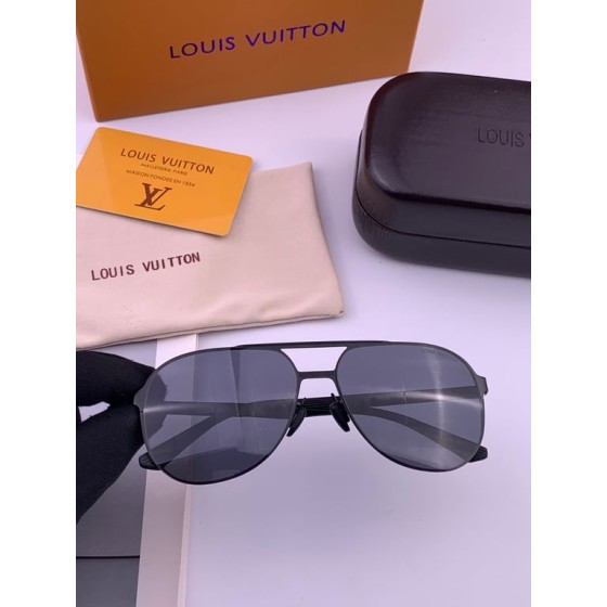 LV Metal Aviator Sunglasses (Matte Black)